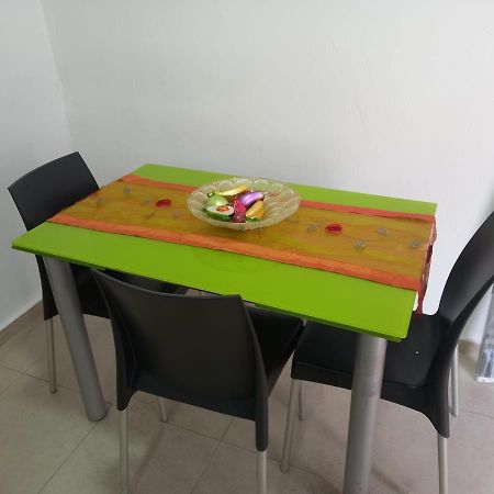 Emma Lovely Room With Private Bathroom Alicante Exterior foto